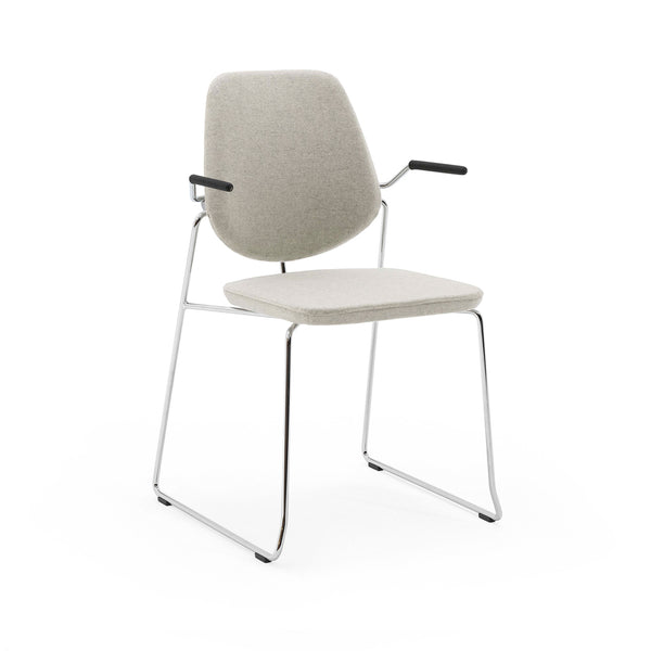 Sid stackingchair w/armrest, bolt base