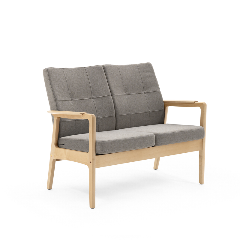 Svan 2-seater w/open armrests