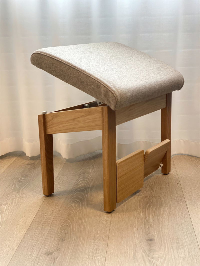 Ergo footstool