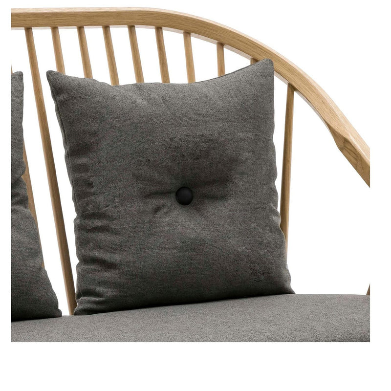 Decorative cushion w/1 button, 47x47