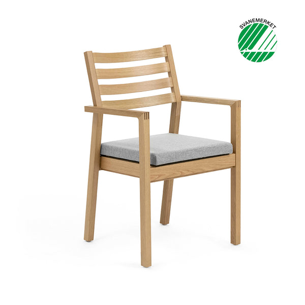 Modus 2 stackable chair w/armrest